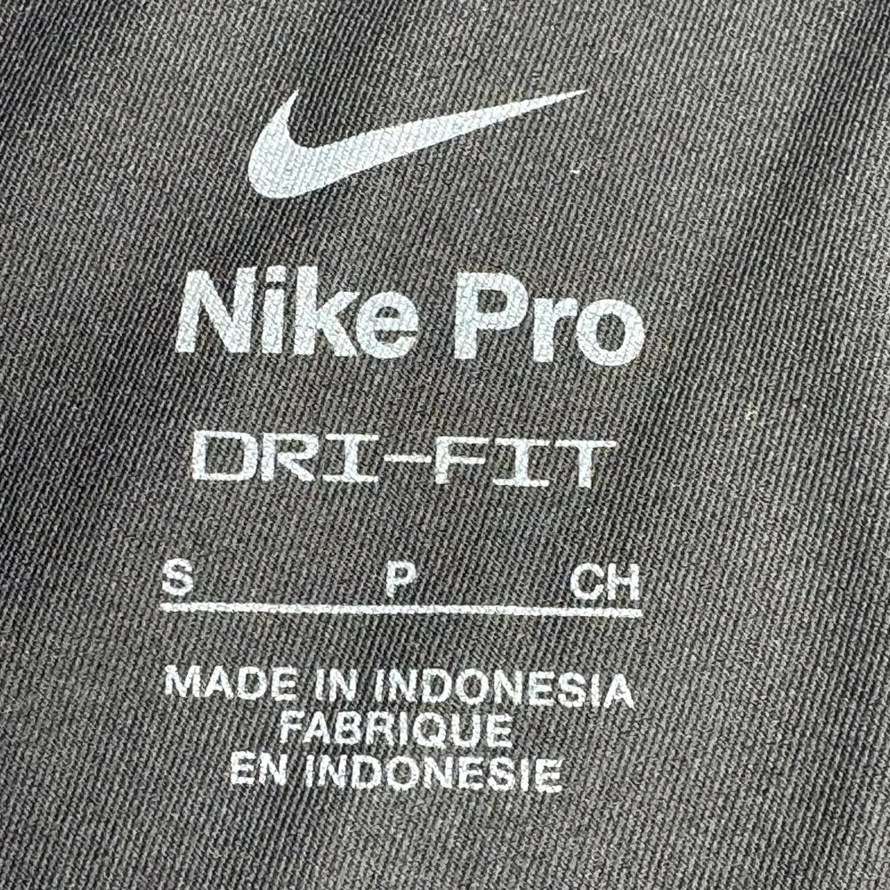 NIKE‎ Big Kids Boys Small Black Pro Dri-FIT Training 3/4 Tights Compression